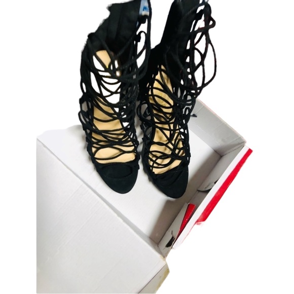 Liliana size 10 black sexy strappy beautiful ankle wrap heels NIB - Picture 7 of 16